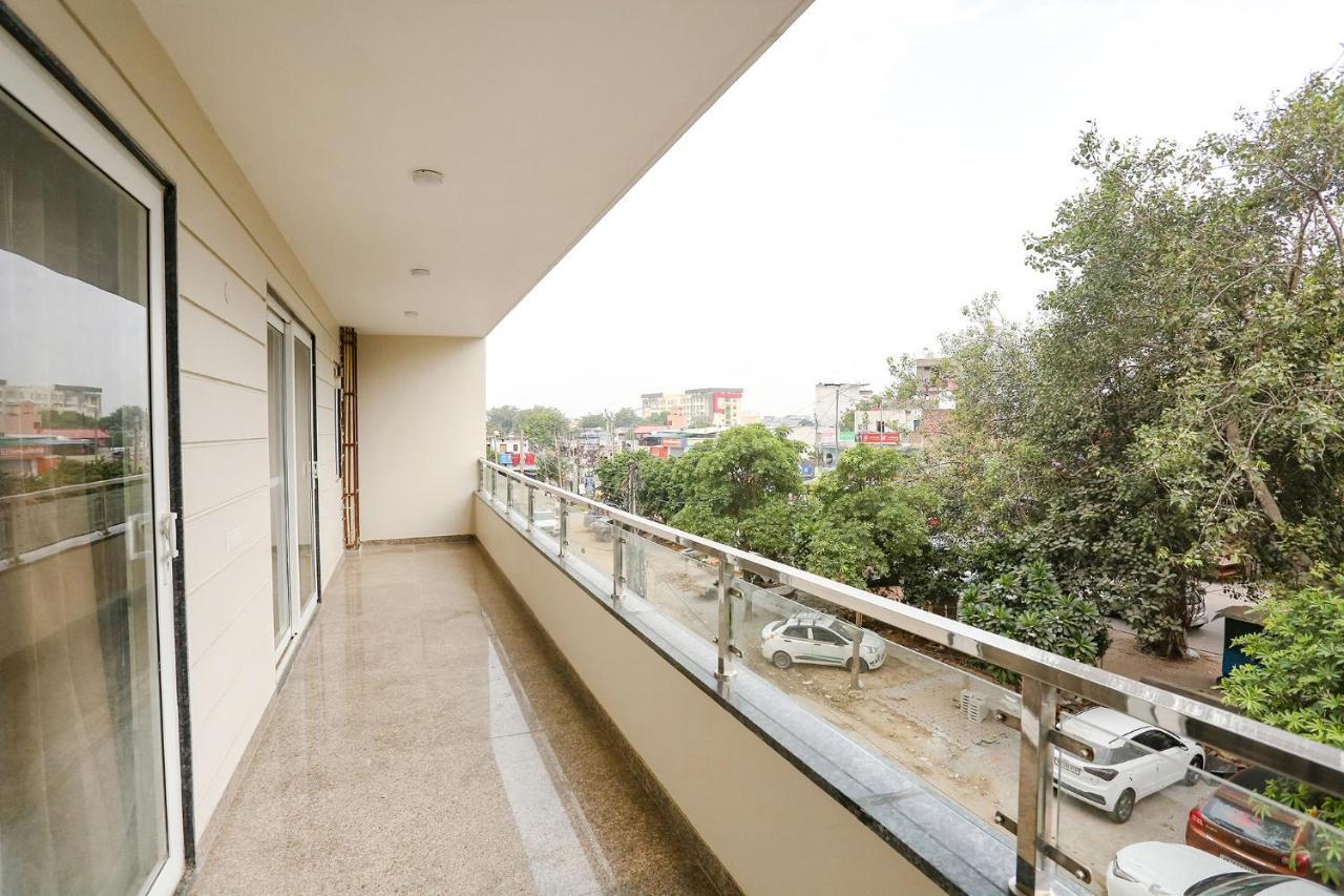 Fabhotel Raahi Retreat Гургаон Экстерьер фото