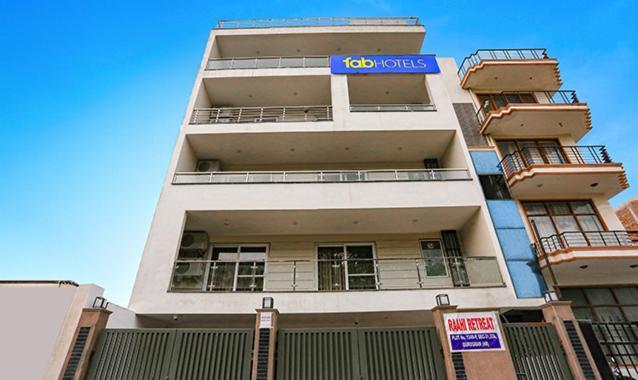 Fabhotel Raahi Retreat Гургаон Экстерьер фото